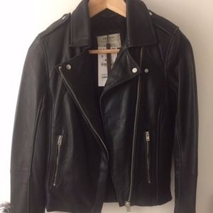 ZARA LEATHER JACKET*NEW WITH TAGS